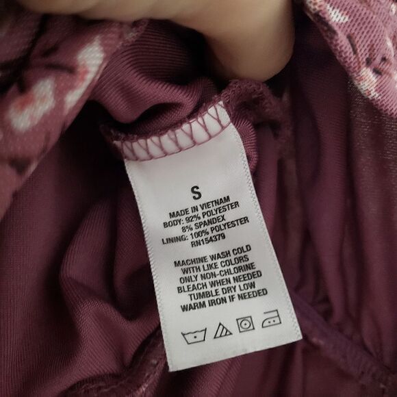 Aeropostale Purple Floral Crop Top S - Picture 5 of 6